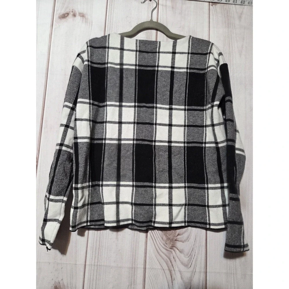 Tahari Sweater‎ Womens Large Black Gray Plaid Boat Neck Soft Knit Pullover Top